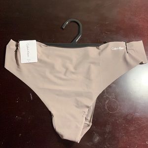 New with tags Size XL Calvin Klein thong